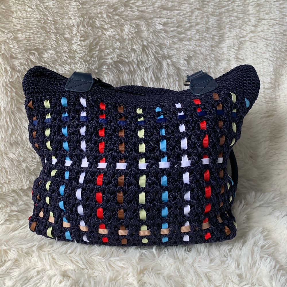 Croft and Barrow Blue Woven Purse with Ribbons